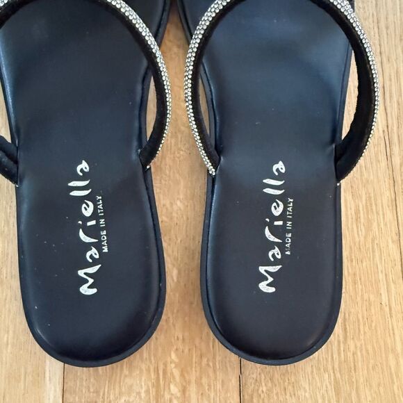 Mariella Black Minimalist Sandals with Sparkly Straps - Picture 4 of 5